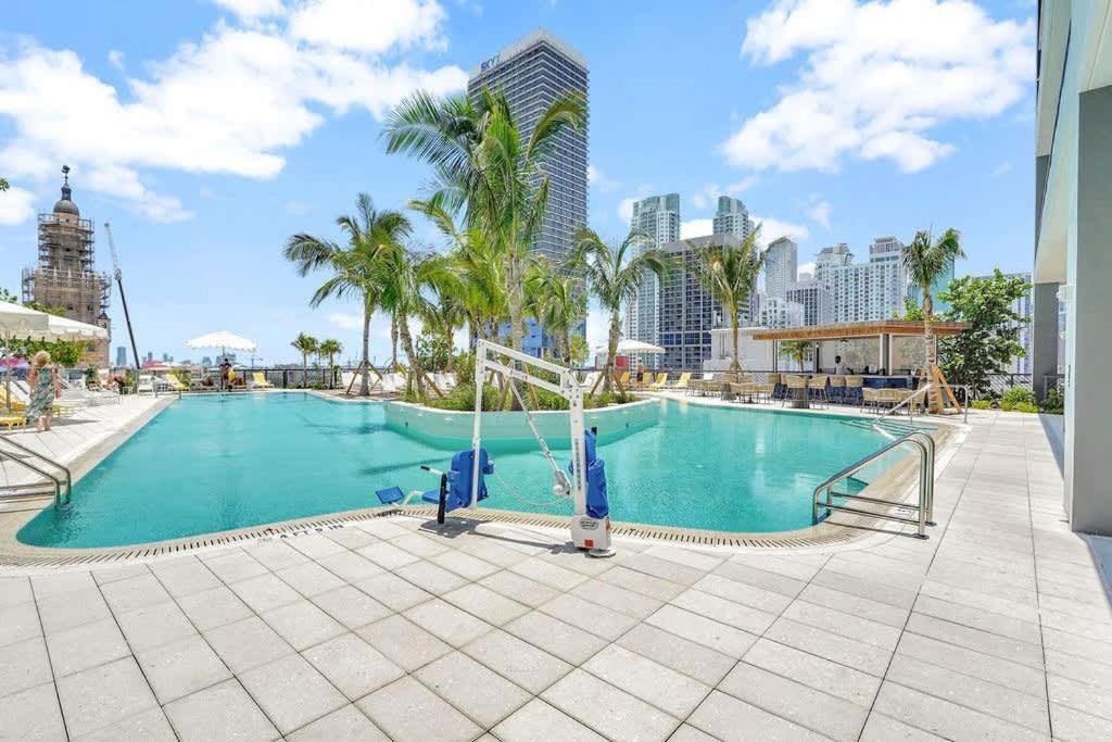 Great Pool Gym & Views Appartement *